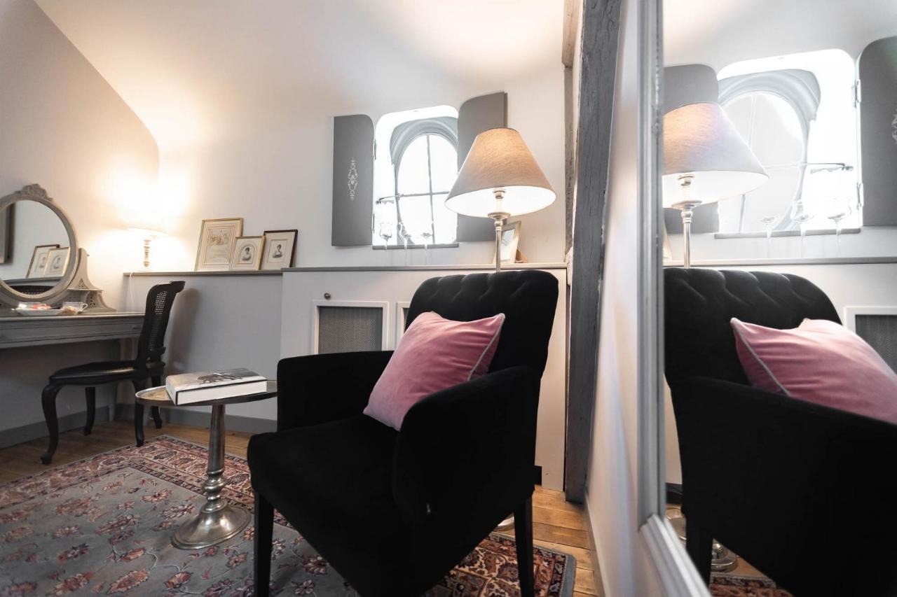 Clos Saint Sulpice Fosse  エクステリア 写真